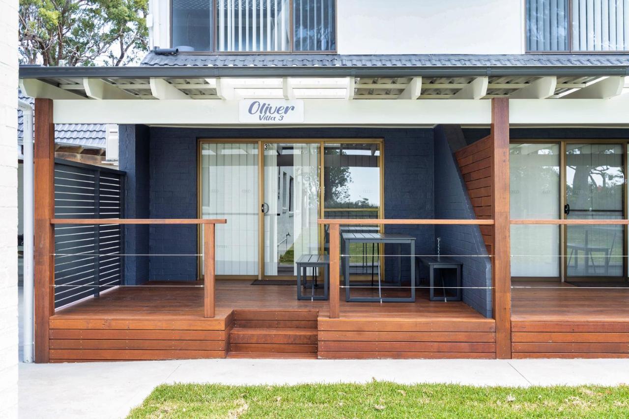 Husky 56 Beachfront Villa's - Great Location On The Apartment